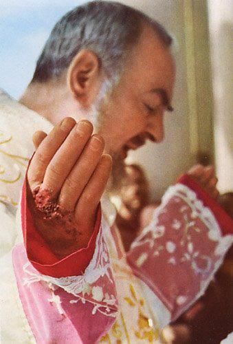 Padre Pio wounds